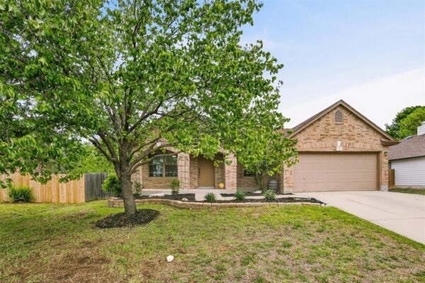 242 Wildwood Dr, Georgetown