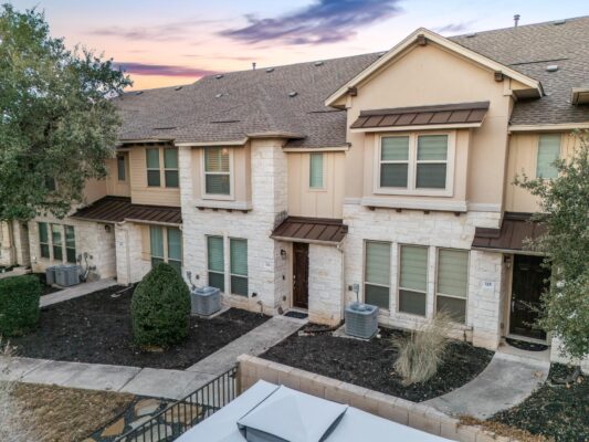 13800 Lyndhurst St #324, Austin