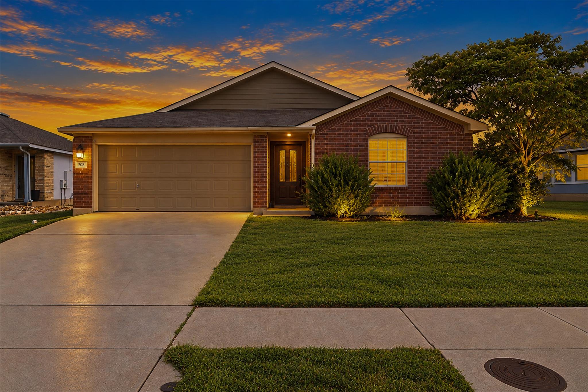 208 Rock Hound Ln, Liberty Hill, TX 78642