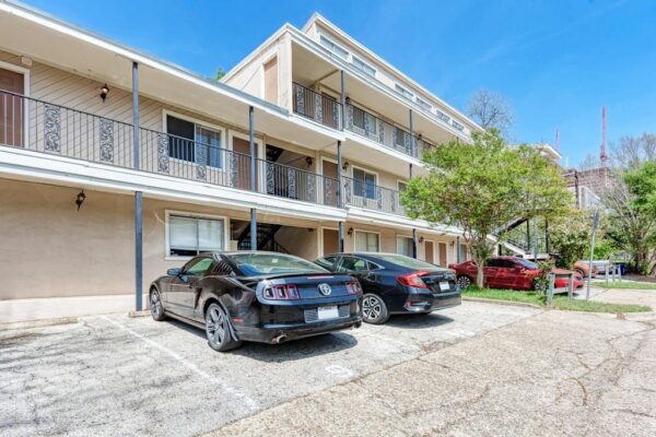 1010 W 23 St #15, Austin