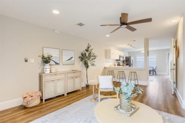 1101 Grove Blvd #306, Austin