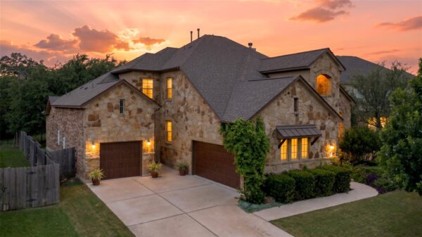 368 Pink Granite Blvd, Dripping Springs