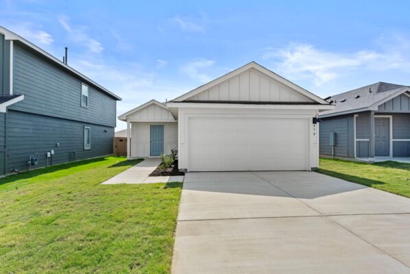 430 LOW PASTURE Trl, Maxwell