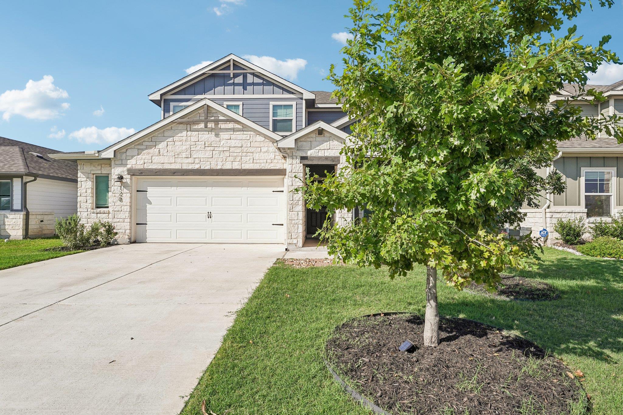 120 Granite Dome Dr, Kyle, TX 78640
