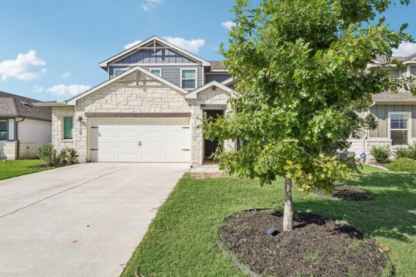 120 Granite Dome Dr, Kyle