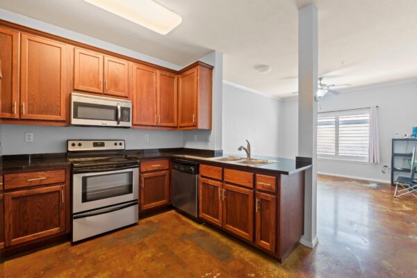 910 W 25th St #209, Austin