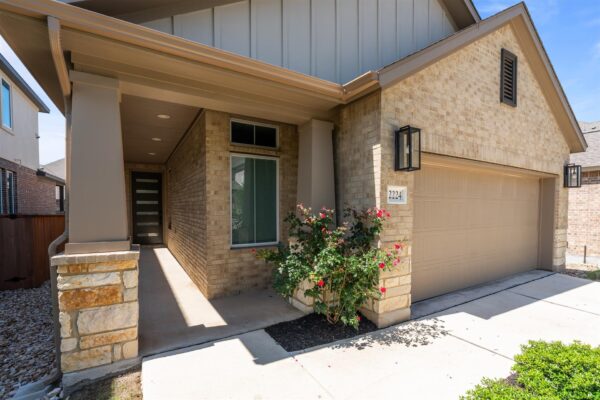 2224 Nightjar Song Dr, Leander