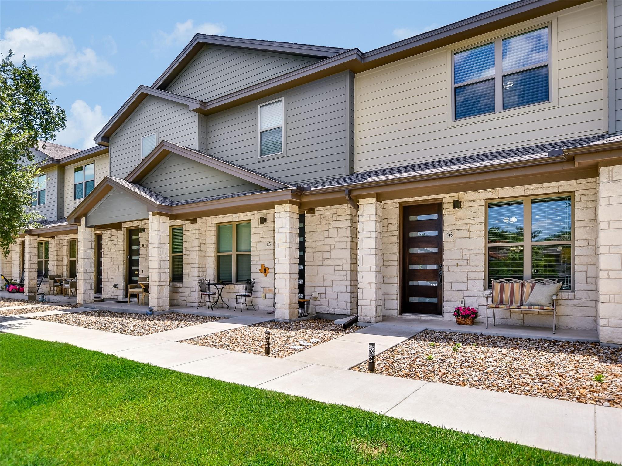 18803 Hogan Cir #16, Lago Vista, TX 78645
