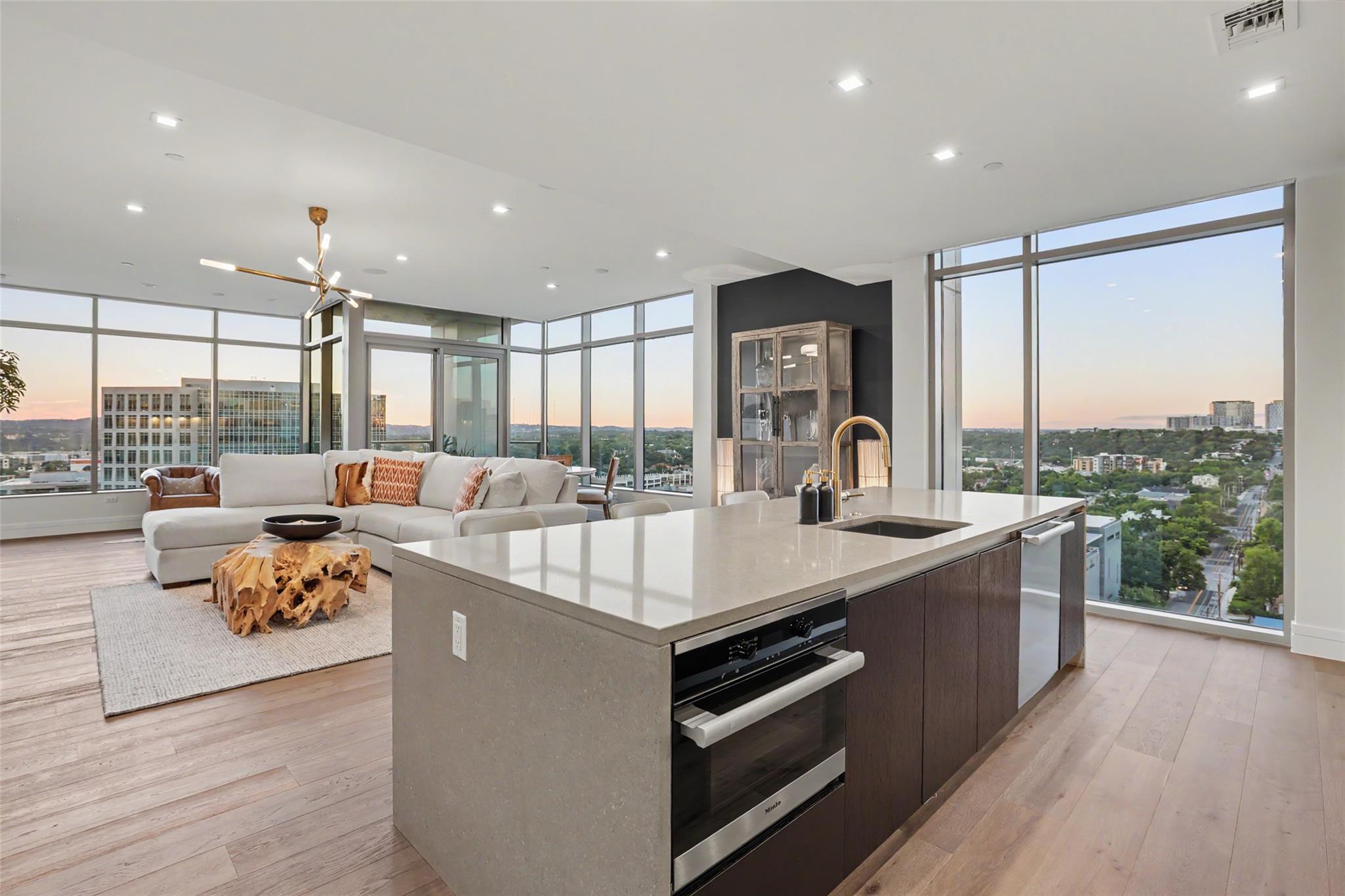 501 West Ave #1604, Austin, TX 78701