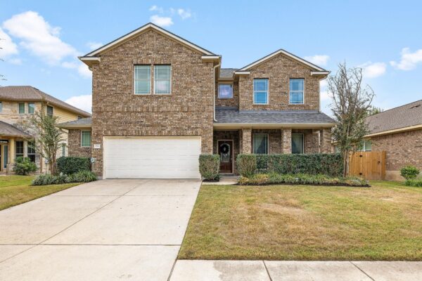 134 Paul Azinger Dr, Round Rock