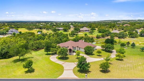 208 Hacienda Pl, Dripping Springs