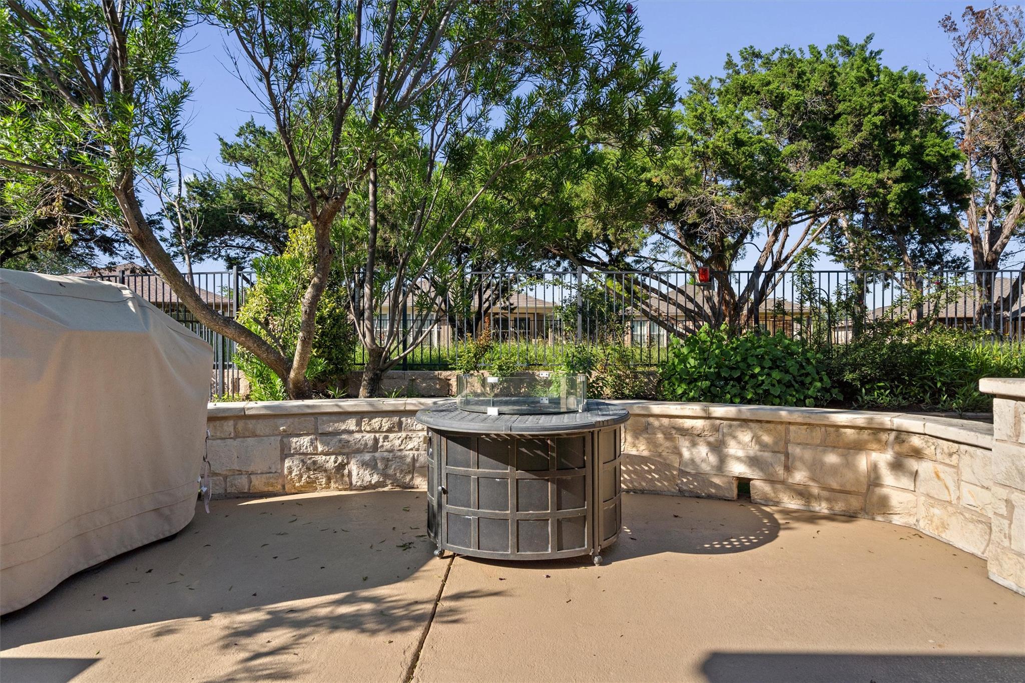 600 Salado Creek Ln, Georgetown, TX 78633