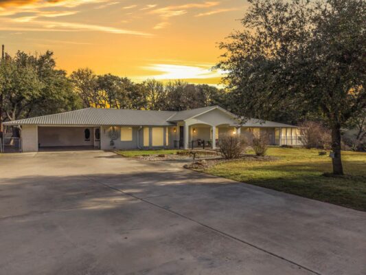 888 Shanklin Rd, Belton