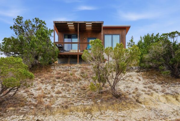 530 Pioneer Trl, Dripping Springs