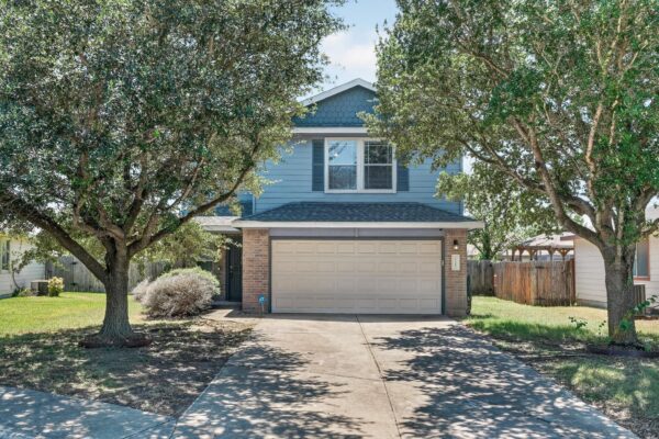 125 Jade Lake Cv, Kyle