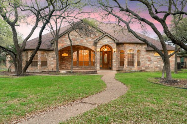 301 Goldridge Dr, Georgetown