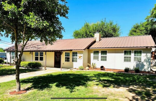 101 Byrne St, Smithville