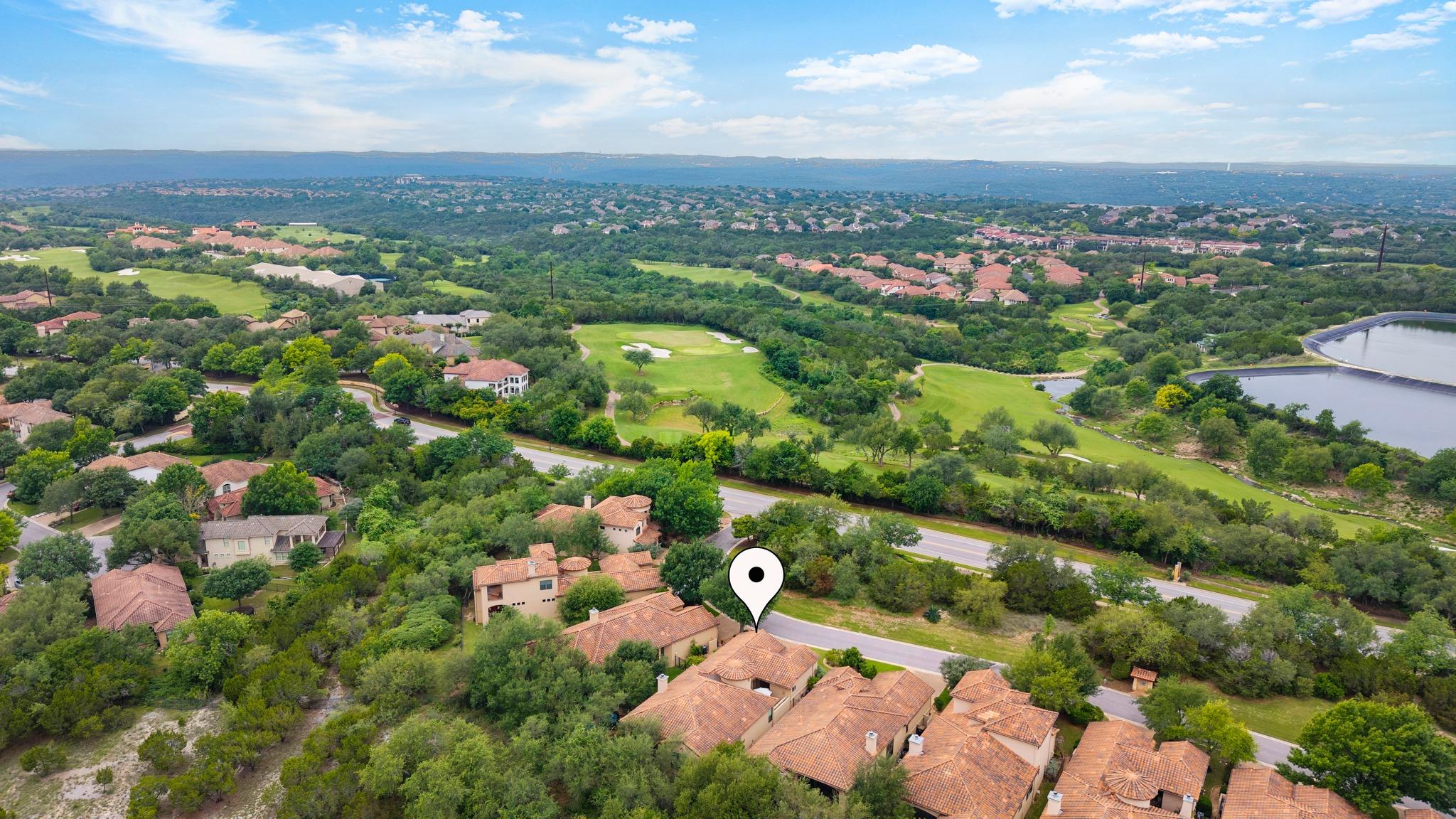 2813 University Club Dr, Austin