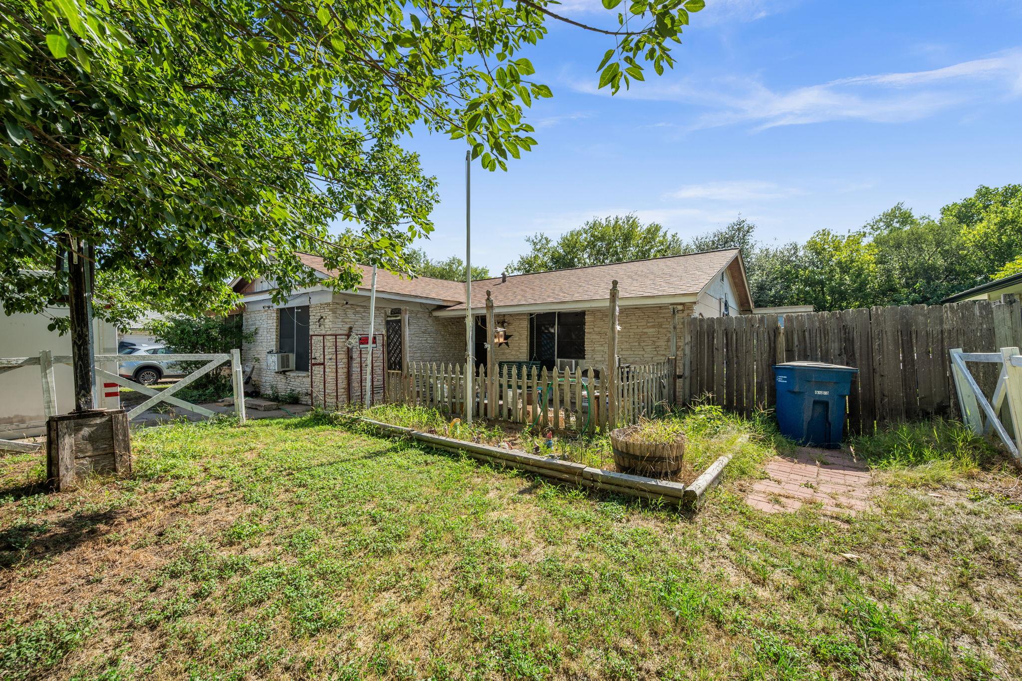 5326 Wellington Dr, Austin, TX 78723
