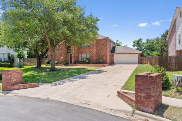201 Covala Dr, Cedar Park
