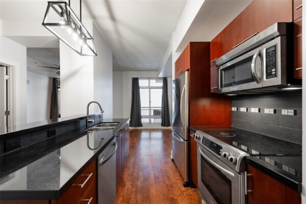603 Davis St #708, Austin