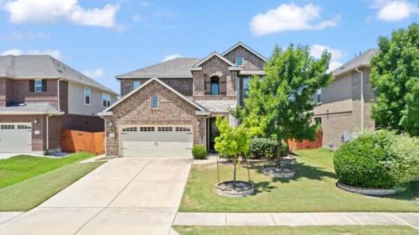 724 Pioneer Grv, Round Rock