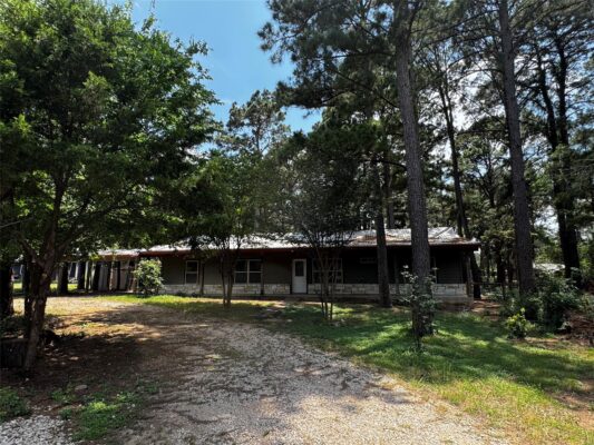 106 Shetland Ln, Bastrop