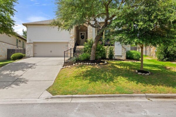 5433 Texas Bluebell Dr, Spicewood
