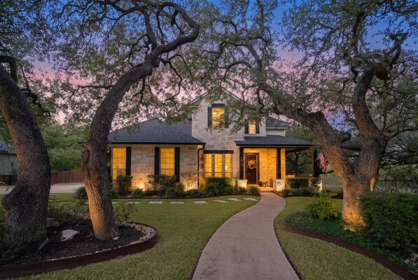7412 Doswell Ln, Austin