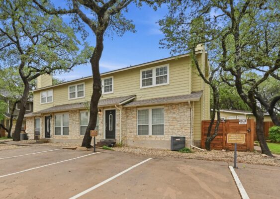 1504 Allen Rd #B, Austin