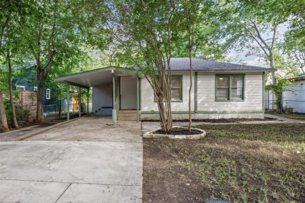 933 Haynes St, San Marcos