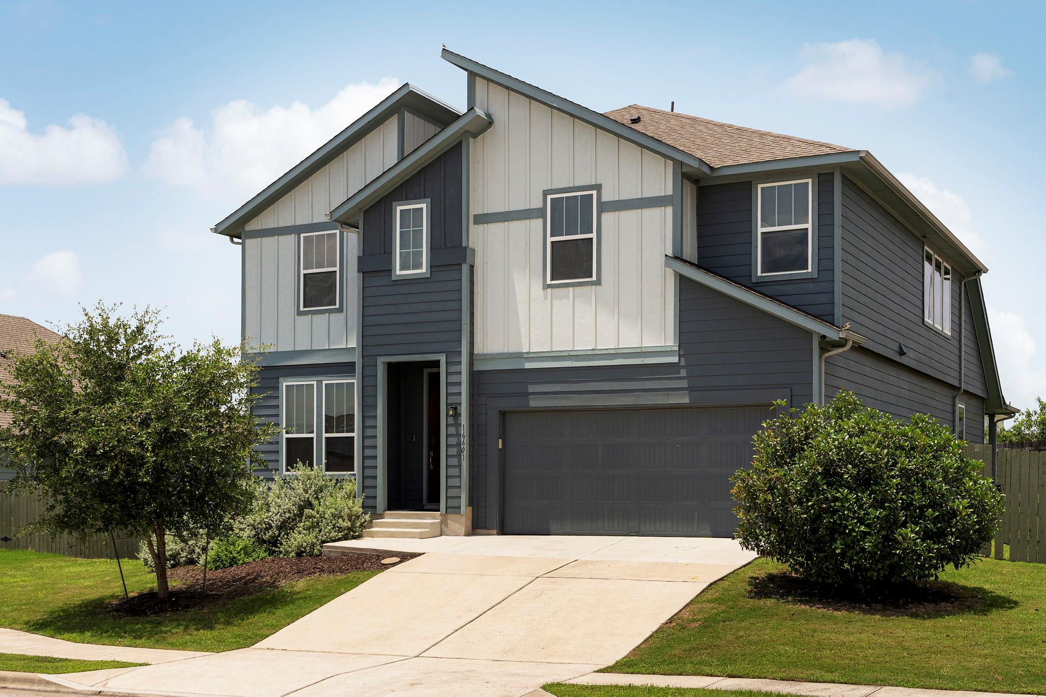 16601 SUMPTUOUS Dr, Manor, TX 78653