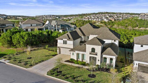 2132 Novara Trl, Leander