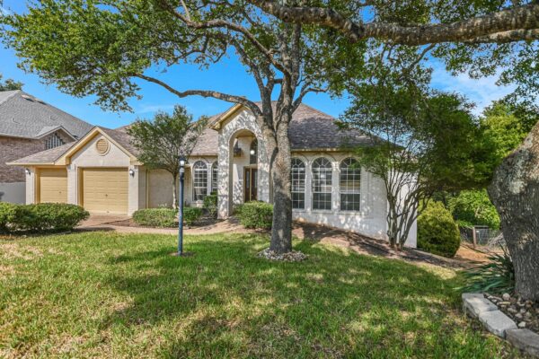 8703 Bluegrass Dr, Austin