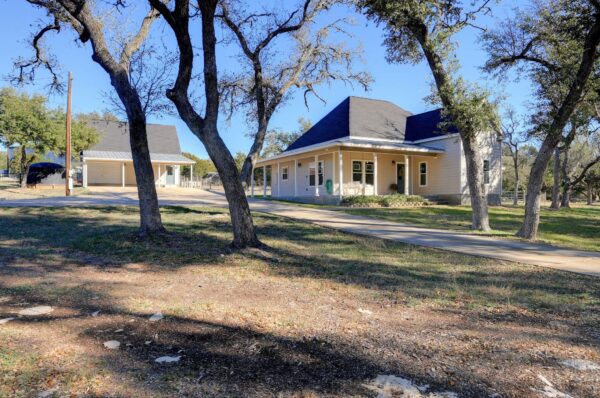 881 Saddleridge Dr, Wimberley
