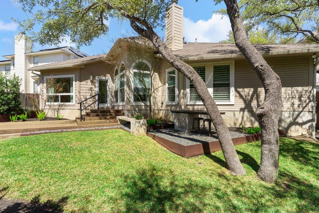 6913 Auckland Dr, Austin, TX 78749