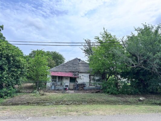 304 E Prairie Ave, Rogers