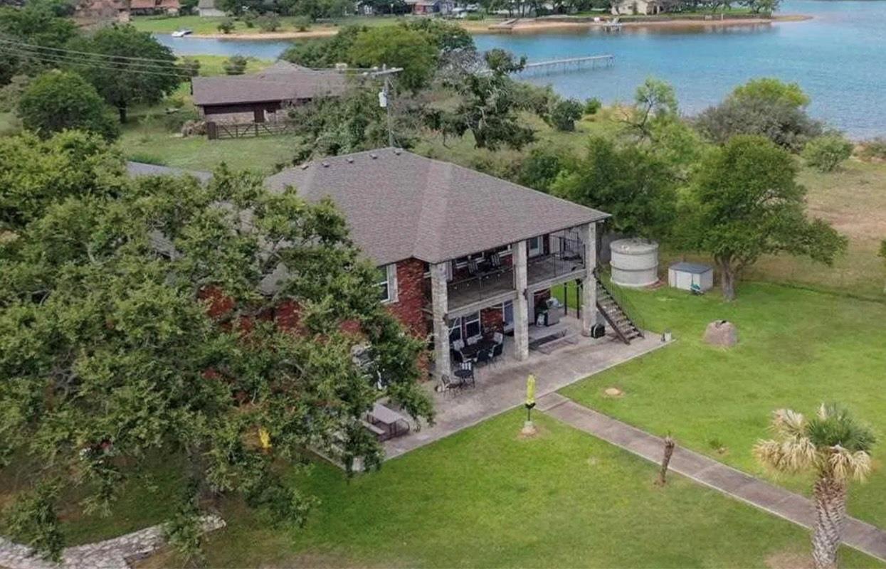 210 Lariat Lane None, Burnet, TX 78611
