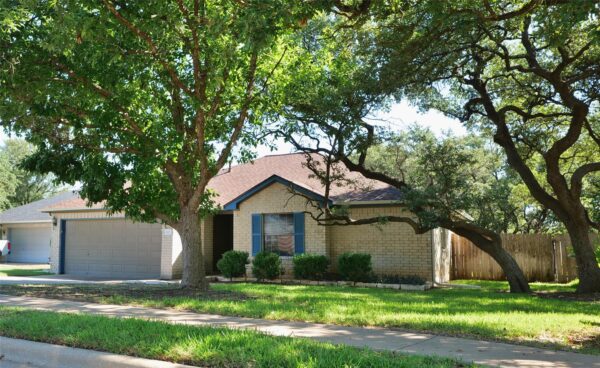 615 Blue Oak Cir, Cedar Park