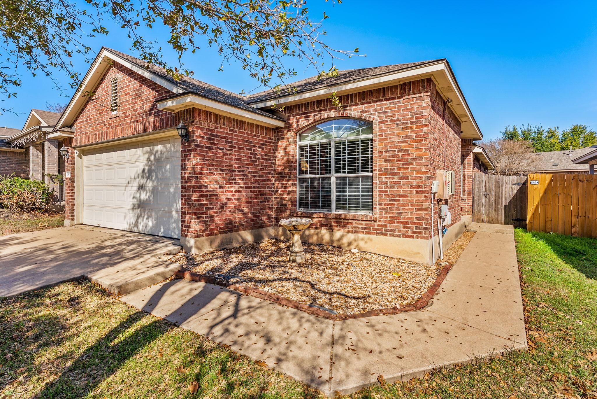 11407 Jim Thorpe Ln, Austin, TX 78748