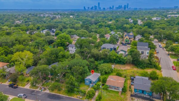 1408 Luna St, Austin