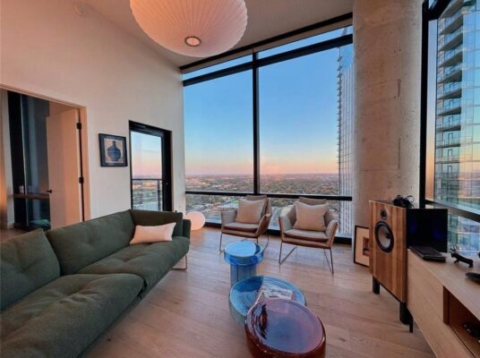 70 Rainey St #2203, Austin