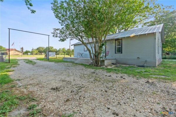 6071 Fm 713 None, Dale