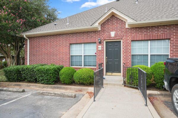 5515 DAVIS Ln #81, Austin