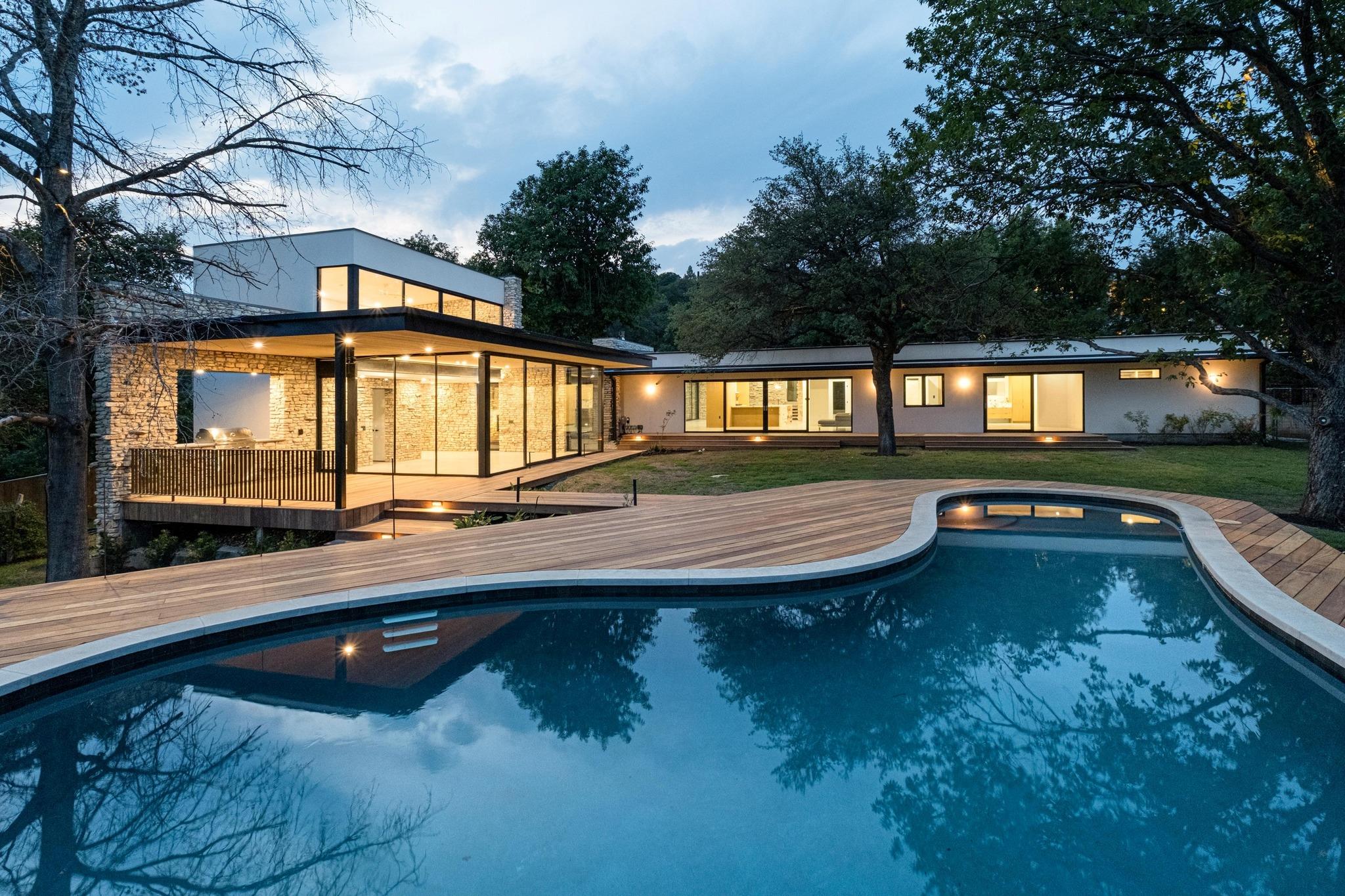 201 Wild Cat Holw, West Lake Hills, TX 78746