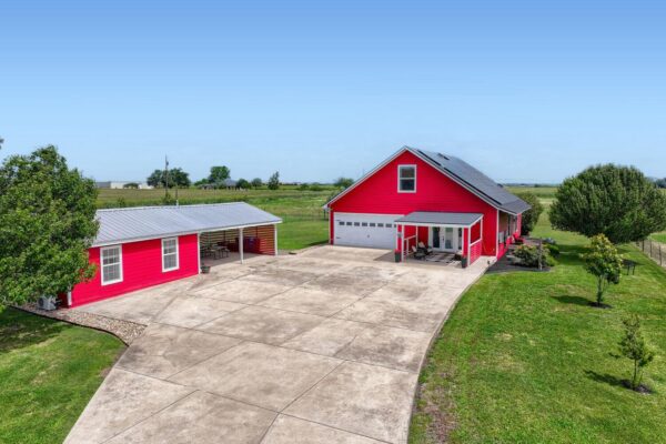 210 Battleground Cir, Taylor
