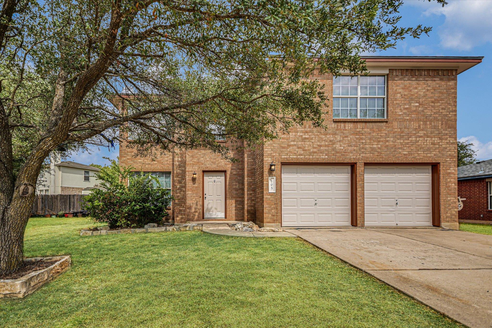 105 Golden Gate Dr, Leander, TX 78641