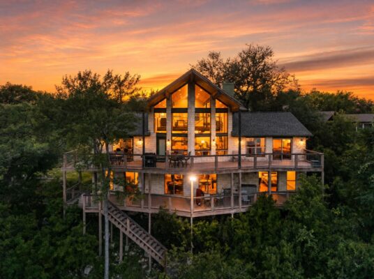 3609 Peninsular Dr, Marble Falls