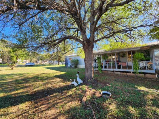 108 Mesquite Ln, Burnet