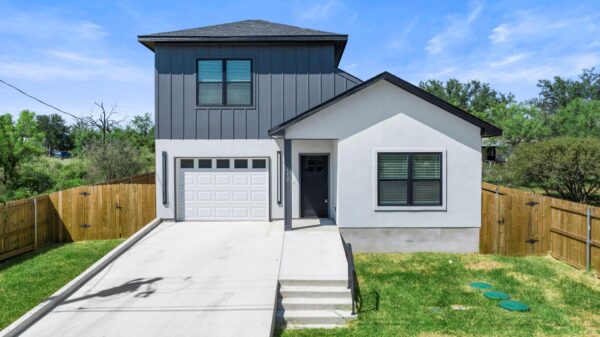 212 Southwood Dr, Granite Shoals